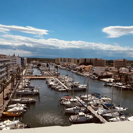 Serenity, Canal, Amarre, Piscine Et Jacuzzi Росес